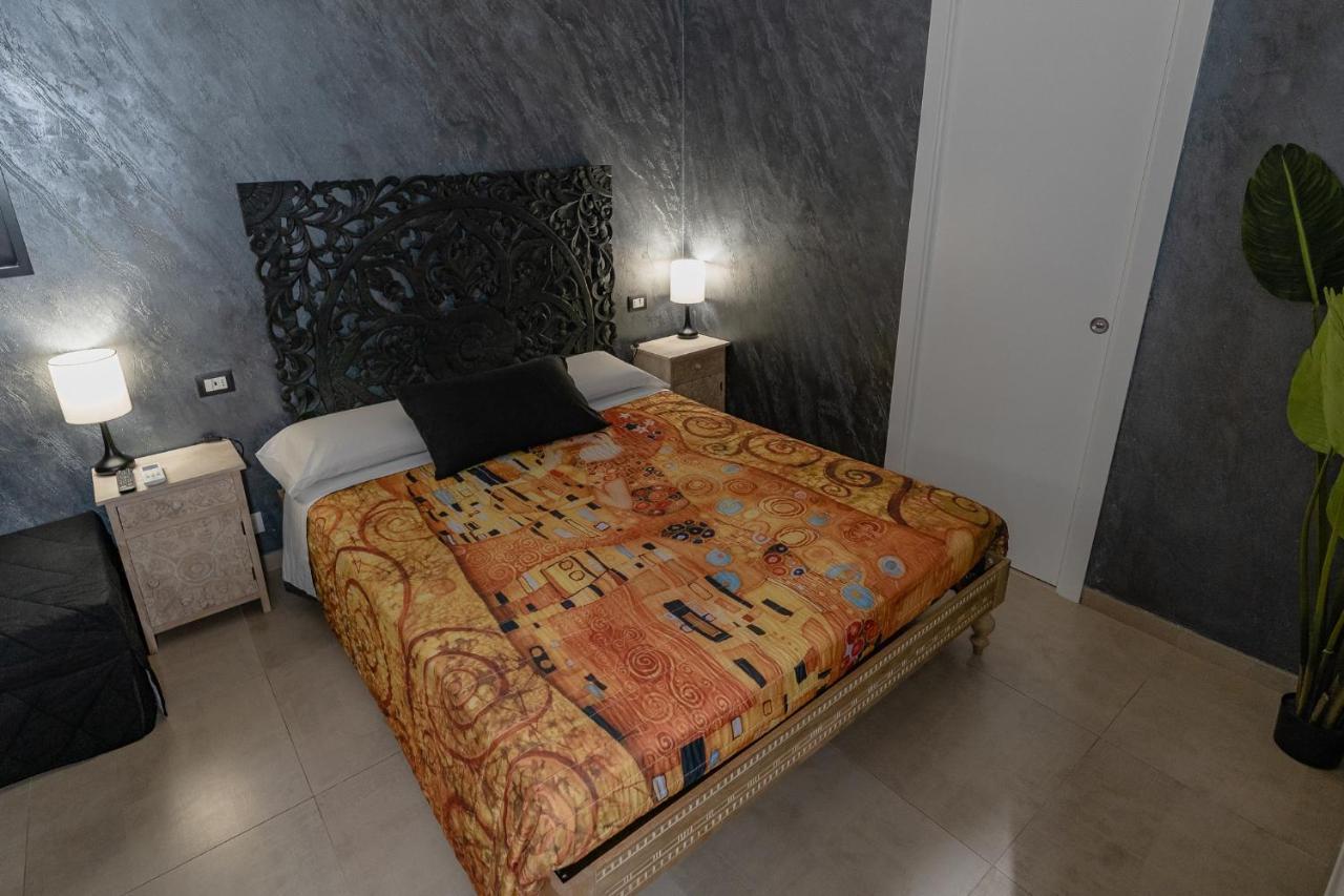 Le Boutique Luxury Rooms Fiumicino Exterior foto